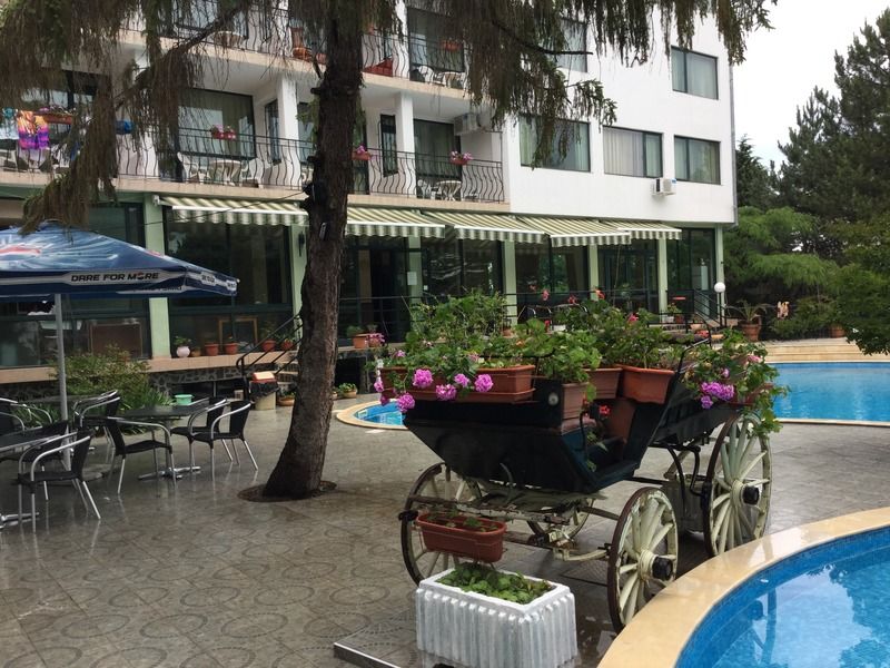 Park Hotel Briz Golden Sands Exterior foto