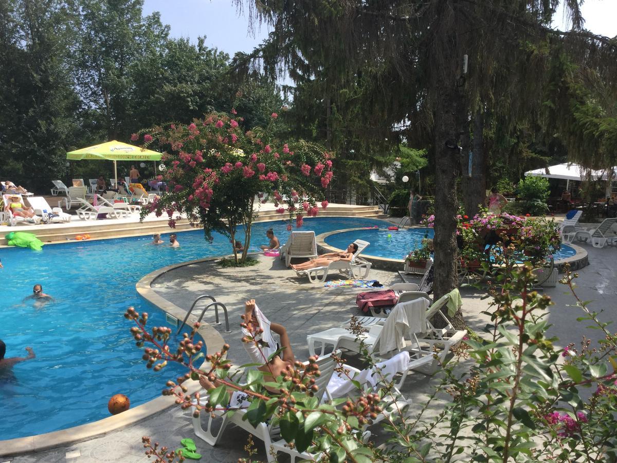 Park Hotel Briz Golden Sands Exterior foto