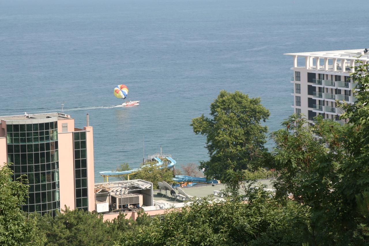 Park Hotel Briz Golden Sands Exterior foto