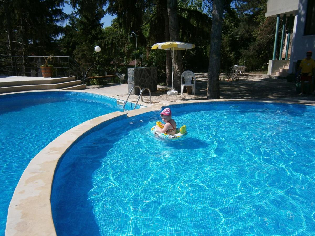 Park Hotel Briz Golden Sands Exterior foto